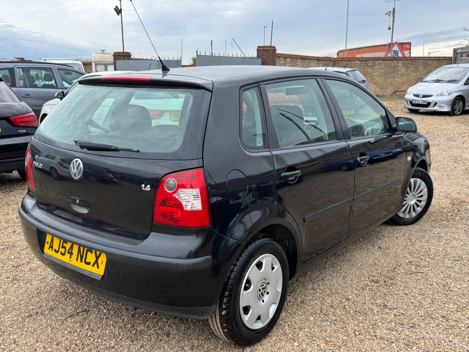 Used Volkswagen Polo 2004 for sale - 78184942: Photo 11