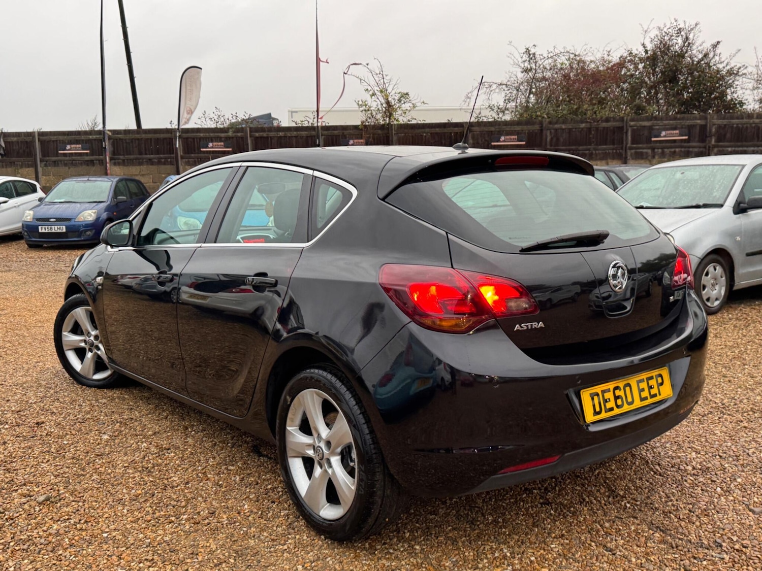 Used Vauxhall Astra 2010 for sale - 76389373: Photo 4