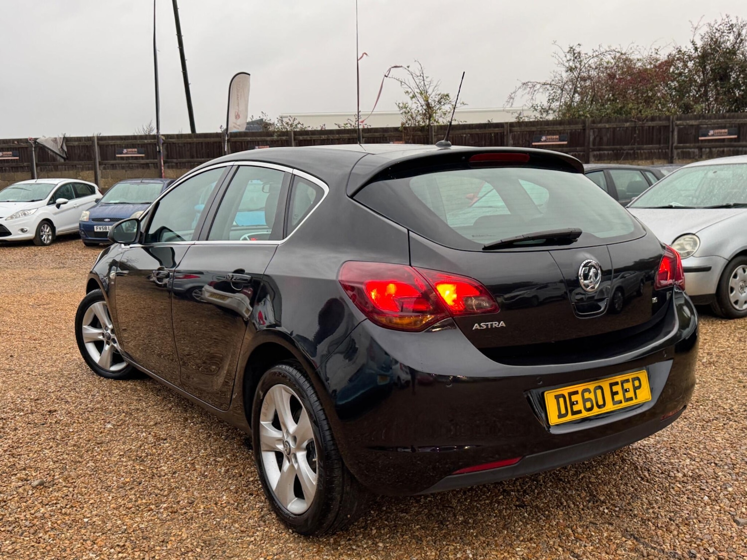 Used Vauxhall Astra 2010 for sale - 76389373: Photo 9