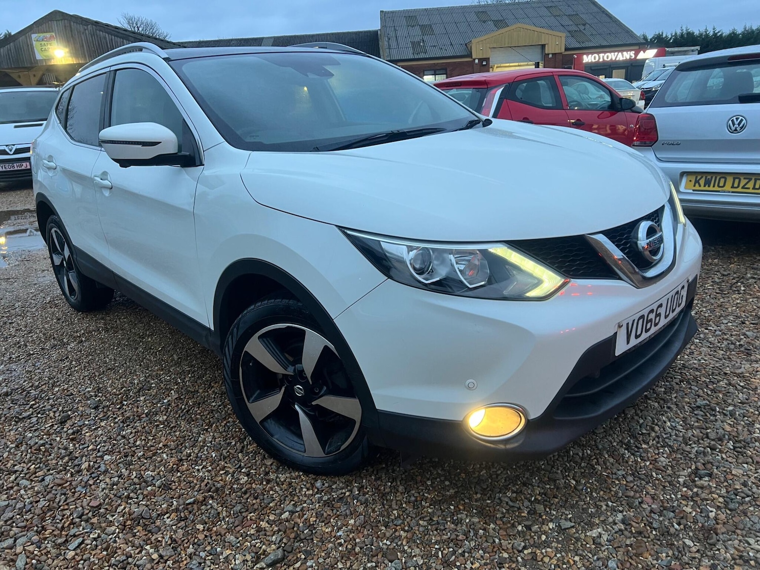 Used Nissan Qashqai for sale - 77267945: Photo 14