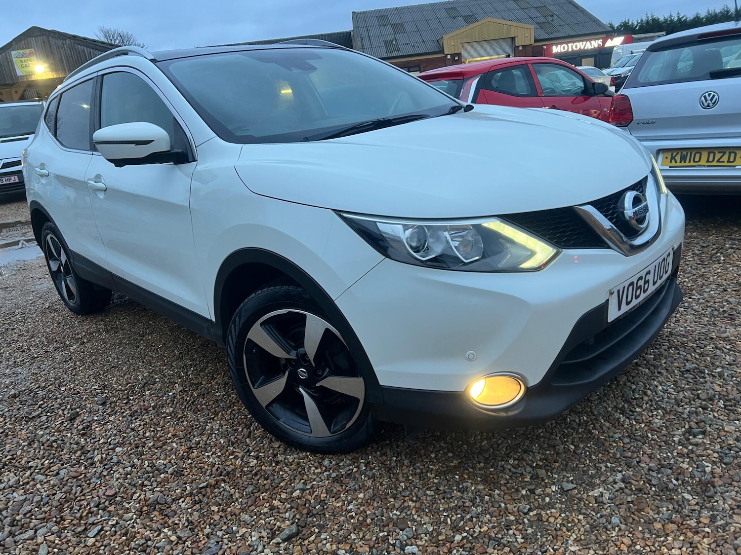 Used Nissan Qashqai for sale - 77267945: Photo 16