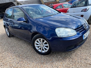 Volkswagen - Golf
