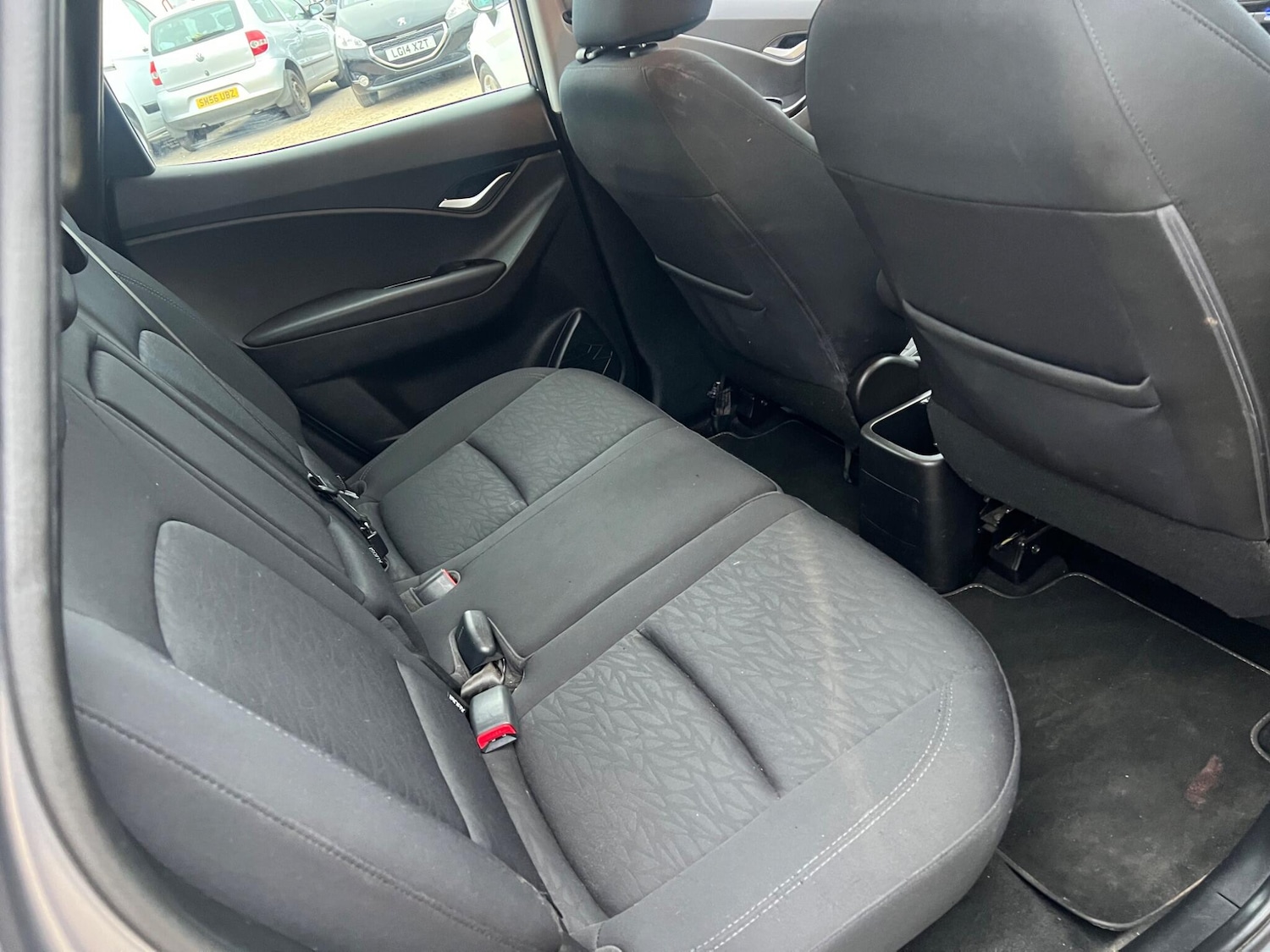 Used Hyundai Ix20 2012 for sale - 76997304: Photo 28