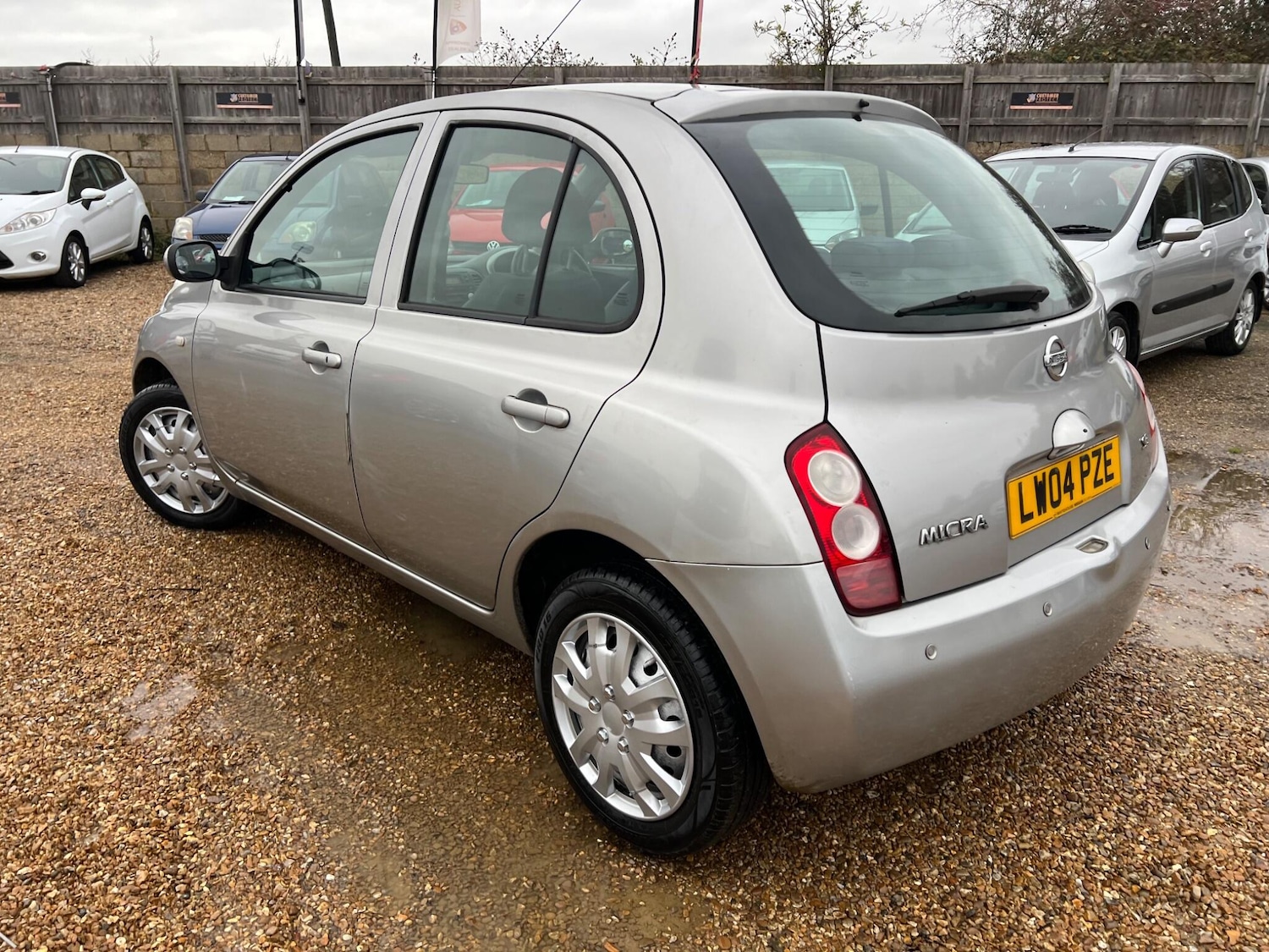 Used Nissan Micra 2004 for sale - 76991930: Photo 14