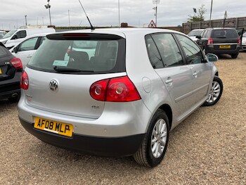 Used Volkswagen Golf 2008 for sale - 78684799: Photo
