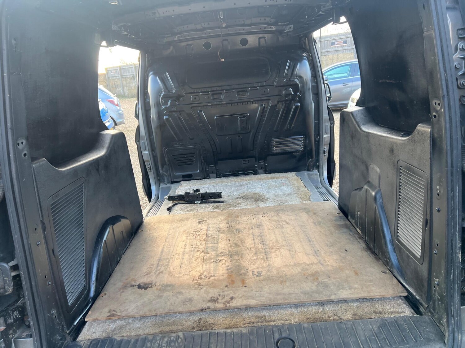 Used Ford Transit Connect 2015 for sale - 77924844: Photo 16