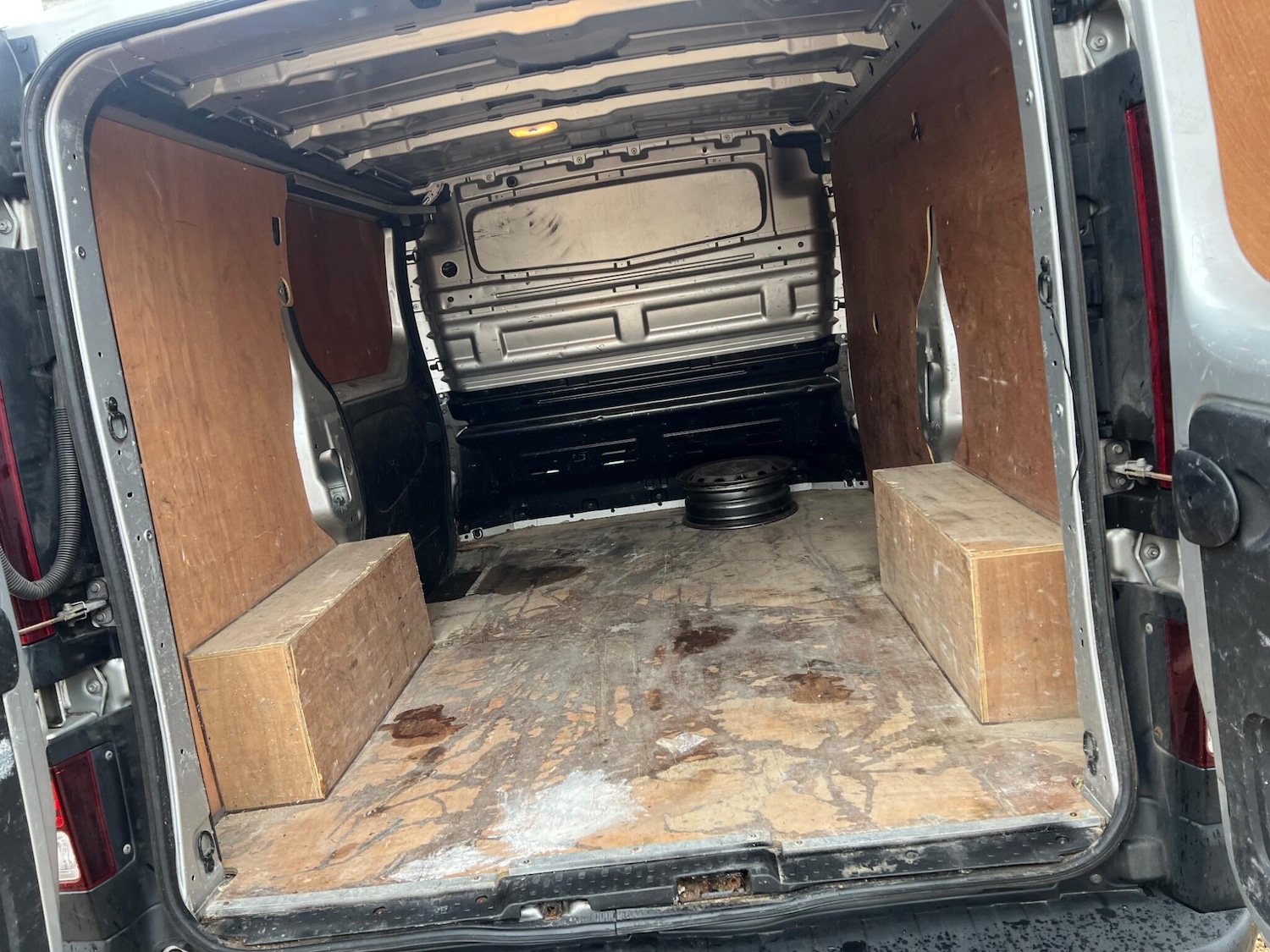 Used Vauxhall Vivaro 2015 for sale - 77331667: Photo 19