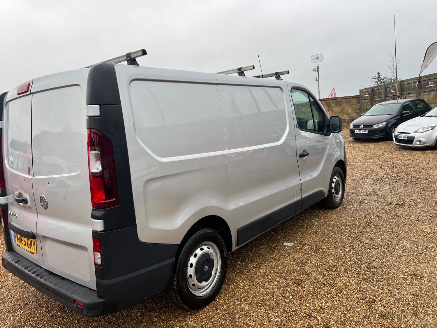 Used Vauxhall Vivaro 2015 for sale - 77331667: Photo 2