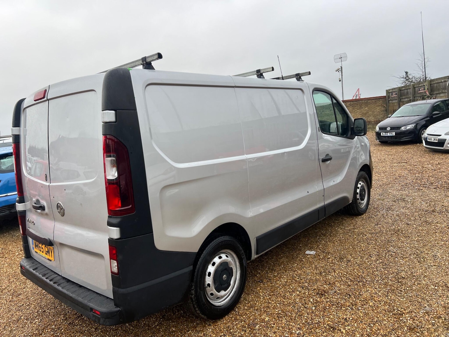 Used Vauxhall Vivaro 2015 for sale - 77331667: Photo 3