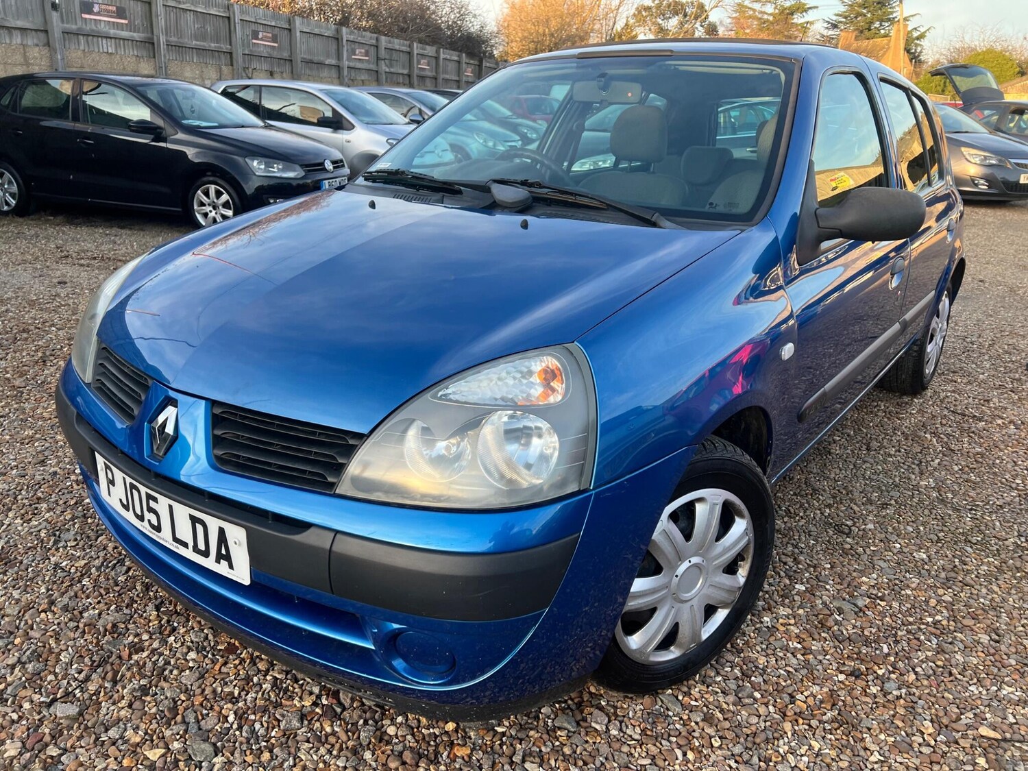 Used Renault Clio for sale - 77658990: Photo 7