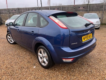 Used Ford Focus 2009 for sale - 77320958: Photo