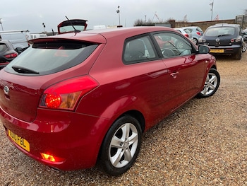 Used Kia Pro Ceed 2010 for sale - 77266914: Photo