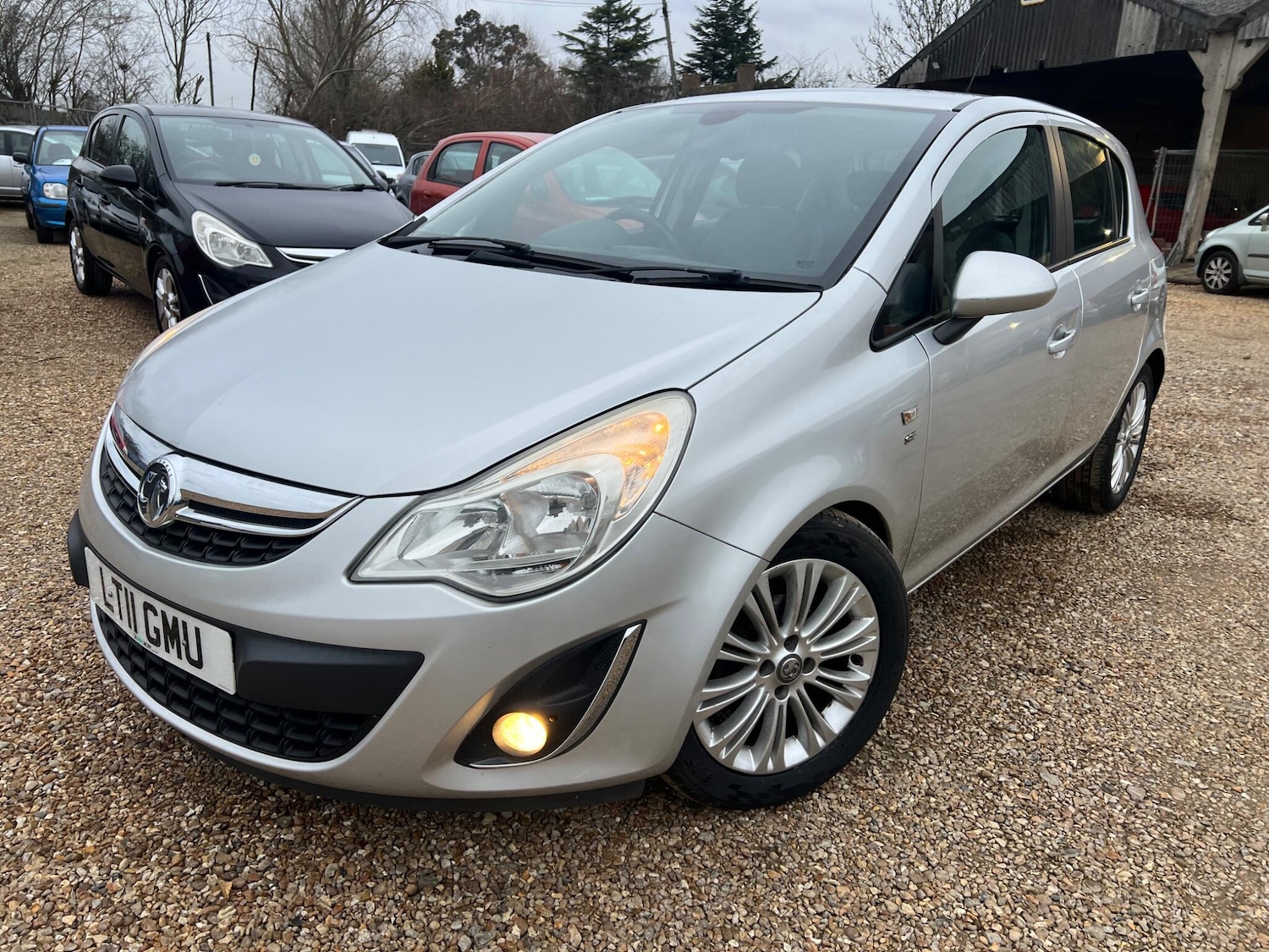 Used Vauxhall Corsa 2011 for sale - 77625447: Photo 1
