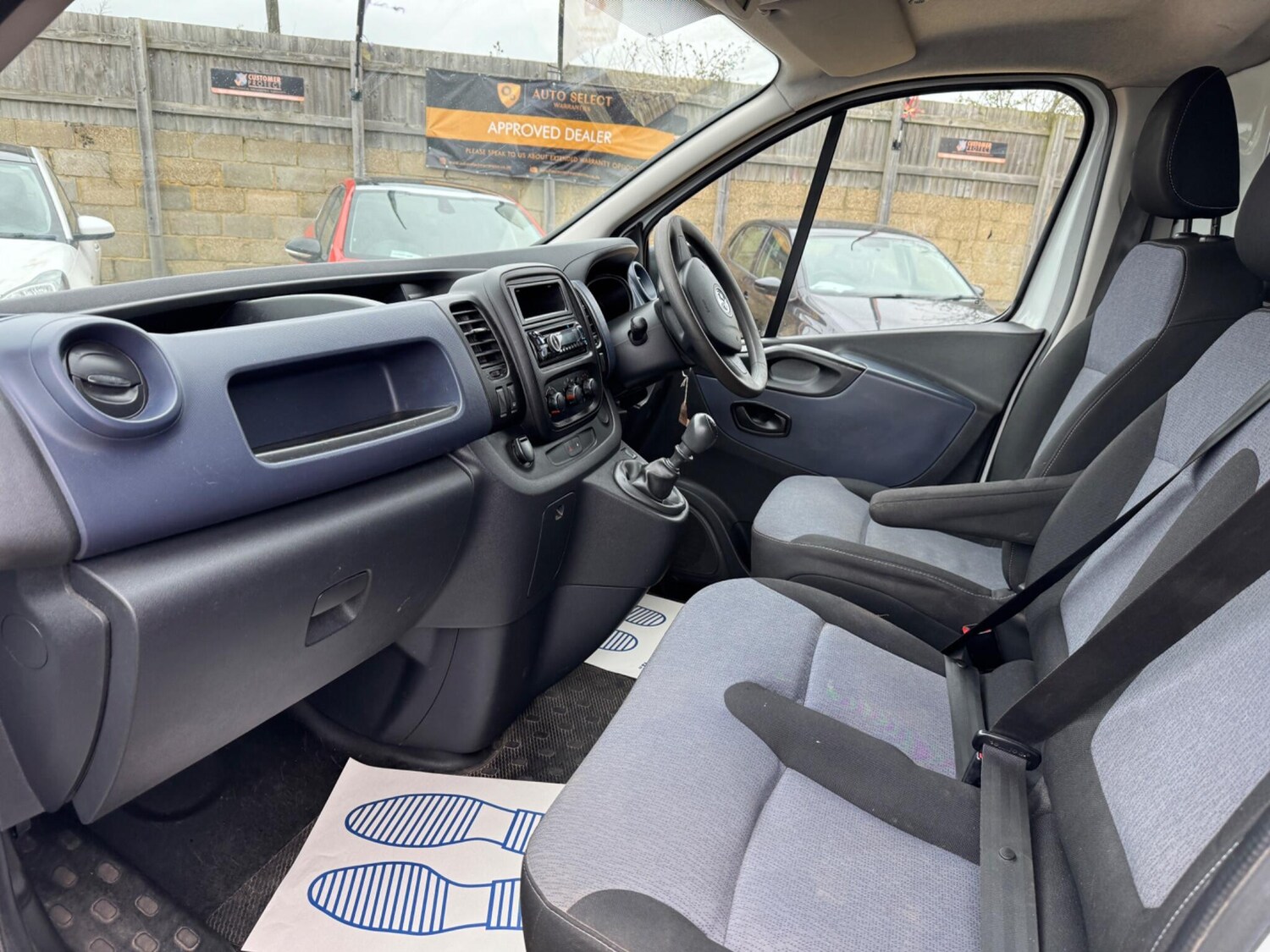 Used Vauxhall Vivaro 2015 for sale - 77924957: Photo 18