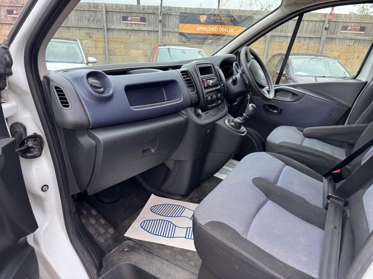 Used Vauxhall Vivaro 2015 for sale - 77924957: Photo 19