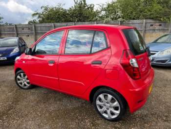 Used Hyundai i10 2011 for sale - 74453380: Photo