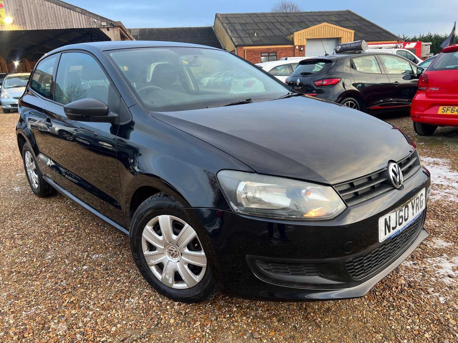 Used Volkswagen Polo 2010 for sale - 77130780: Photo 15