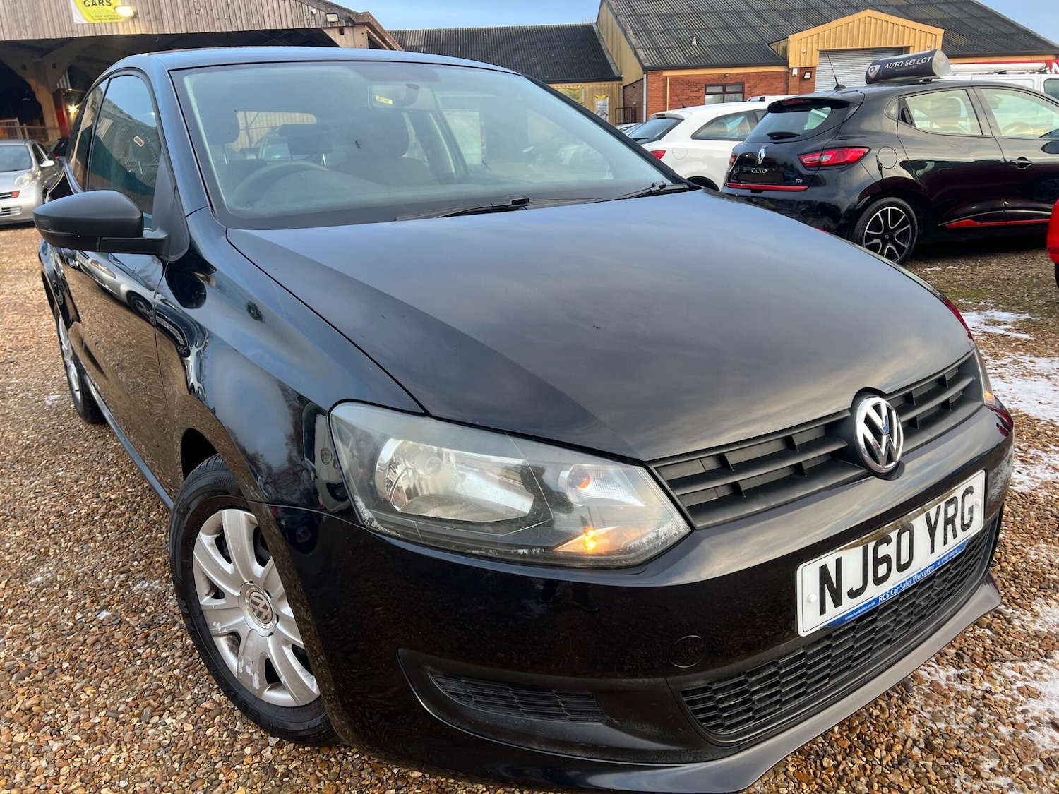 Used Volkswagen Polo 2010 for sale - 77130780: Photo 17