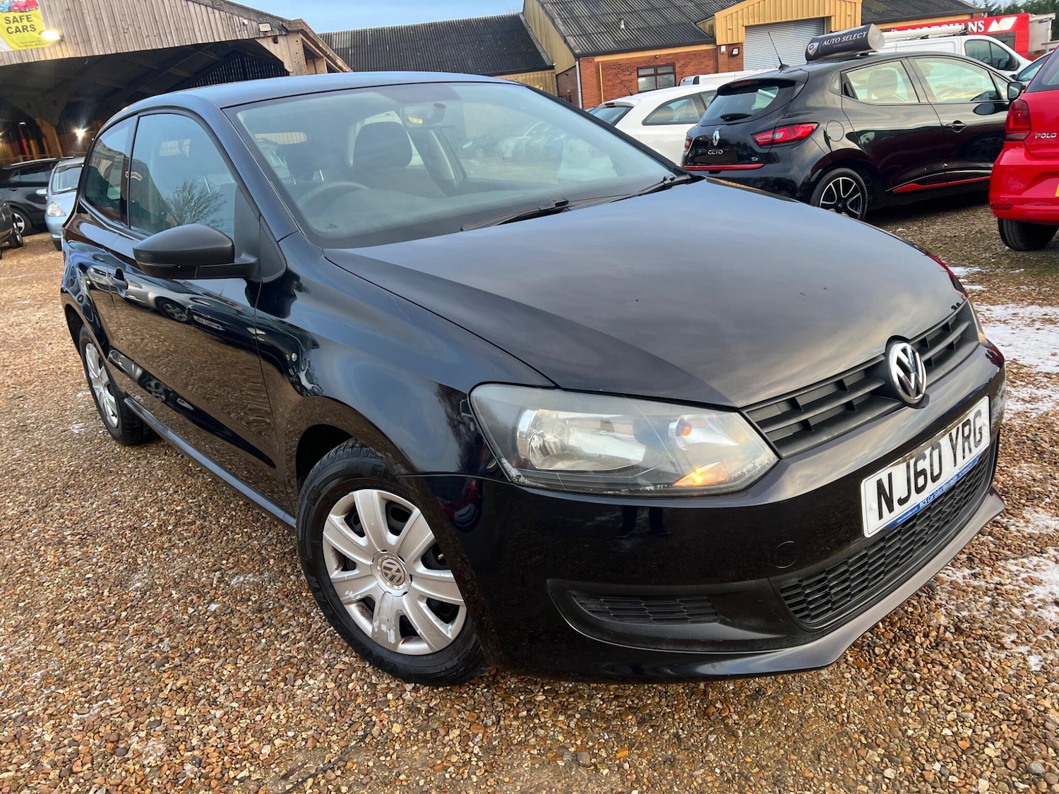 Used Volkswagen Polo 2010 for sale - 77130780: Photo 18