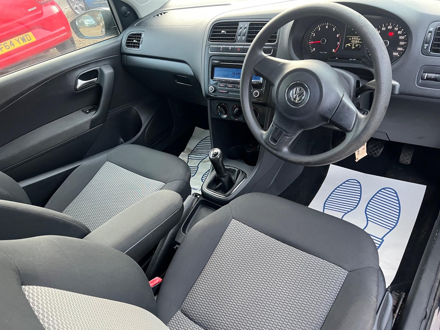 Used Volkswagen Polo 2010 for sale - 77130780: Photo 19