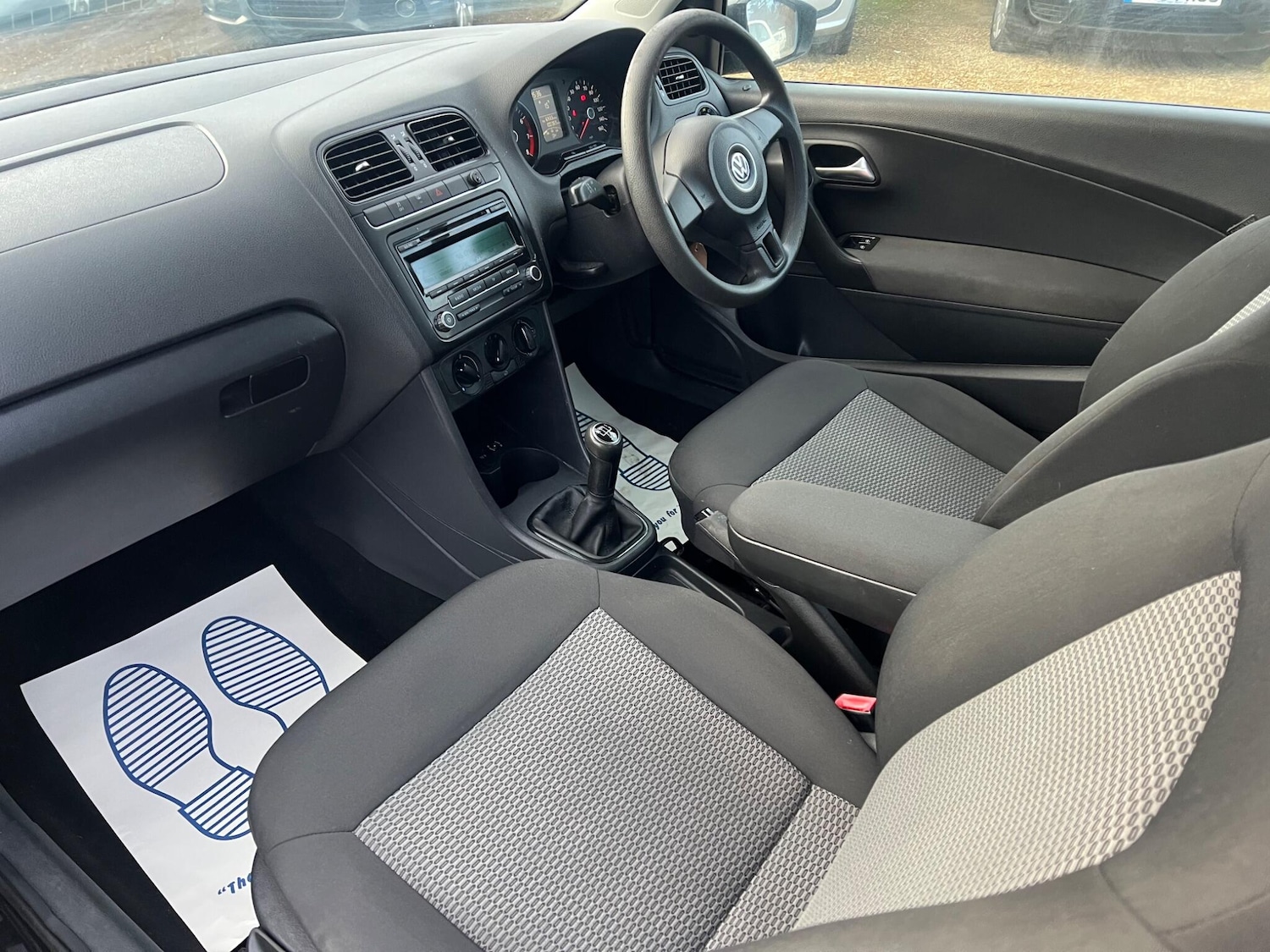 Used Volkswagen Polo 2010 for sale - 77130780: Photo 21