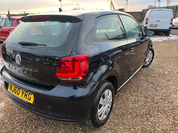 Used Volkswagen Polo 2010 for sale - 77130780: Photo