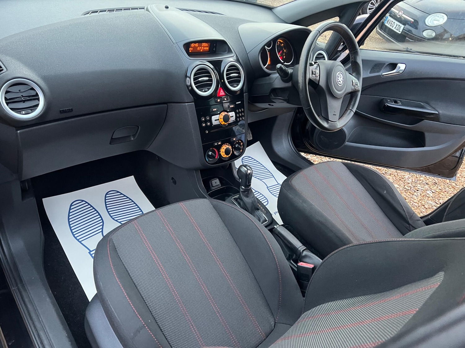 Used Vauxhall Corsa 2011 for sale - 76988746: Photo 28