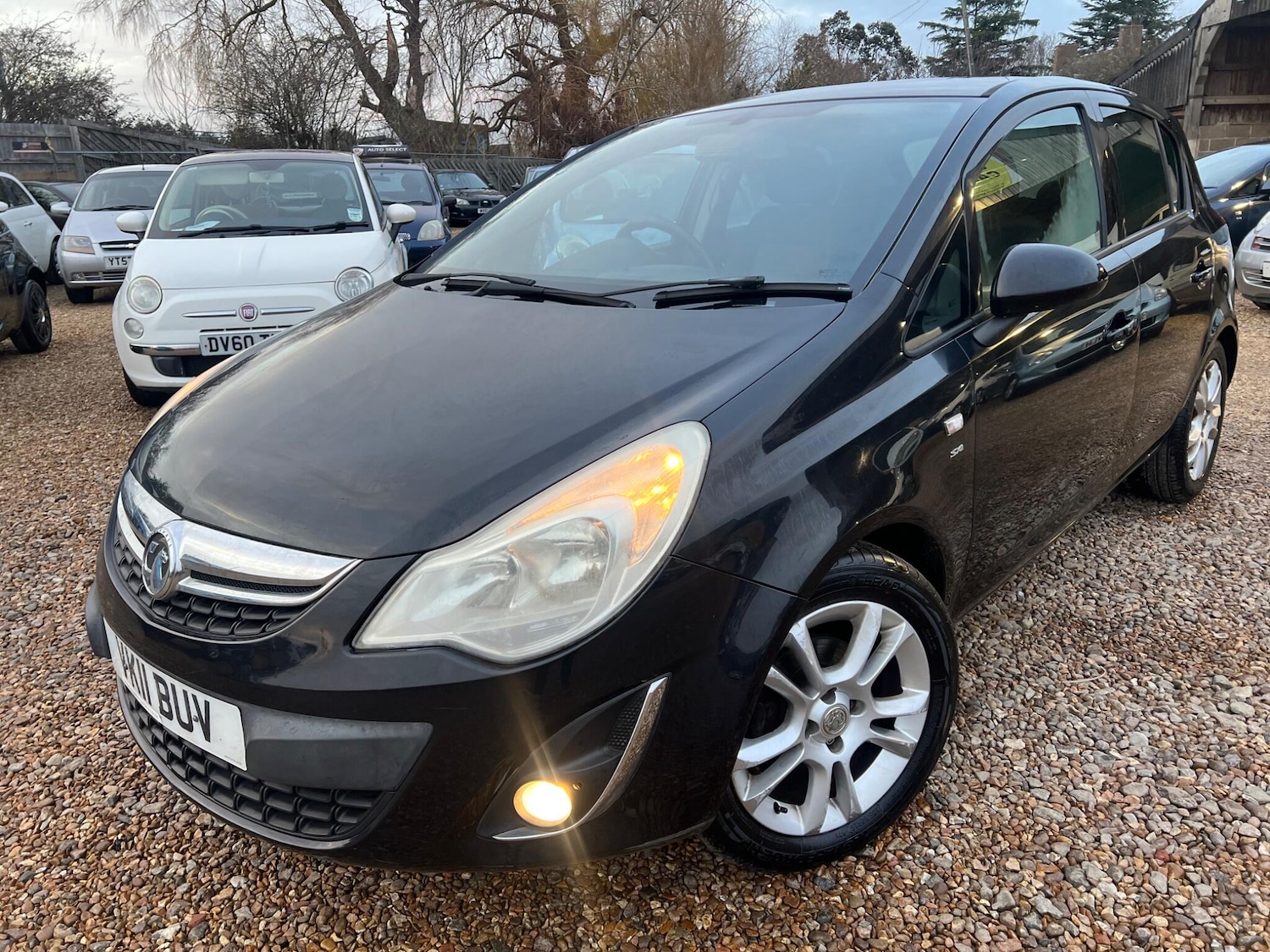Used Vauxhall Corsa 2011 for sale - 76988746: Photo 3
