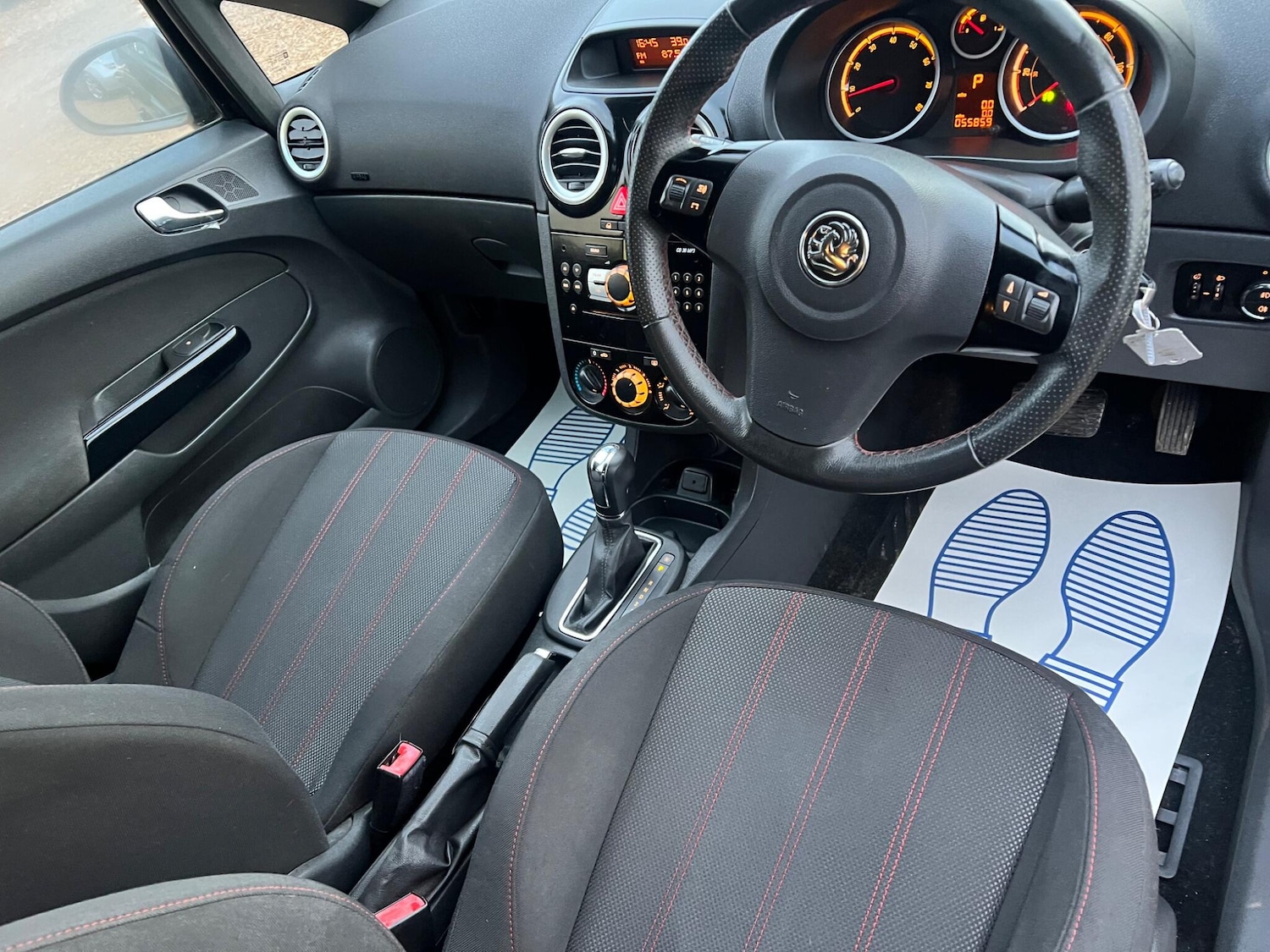 Used Vauxhall Corsa 2011 for sale - 76988746: Photo 34