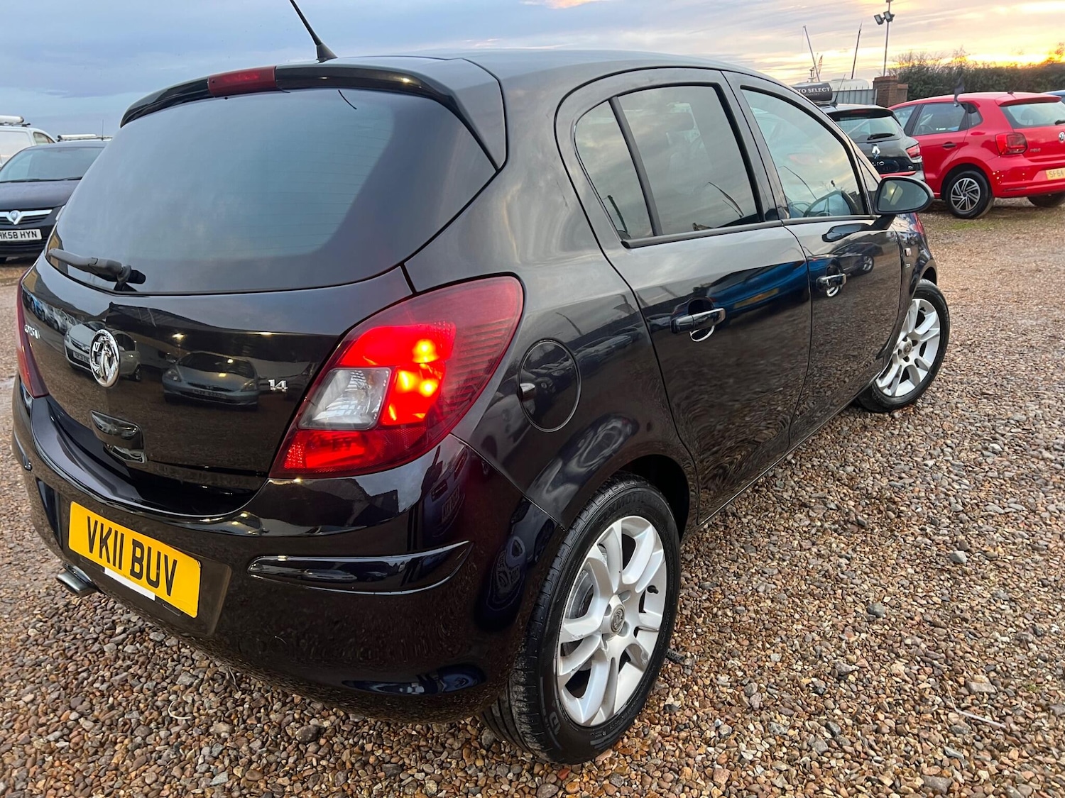 Used Vauxhall Corsa 2011 for sale - 76988746: Photo 4