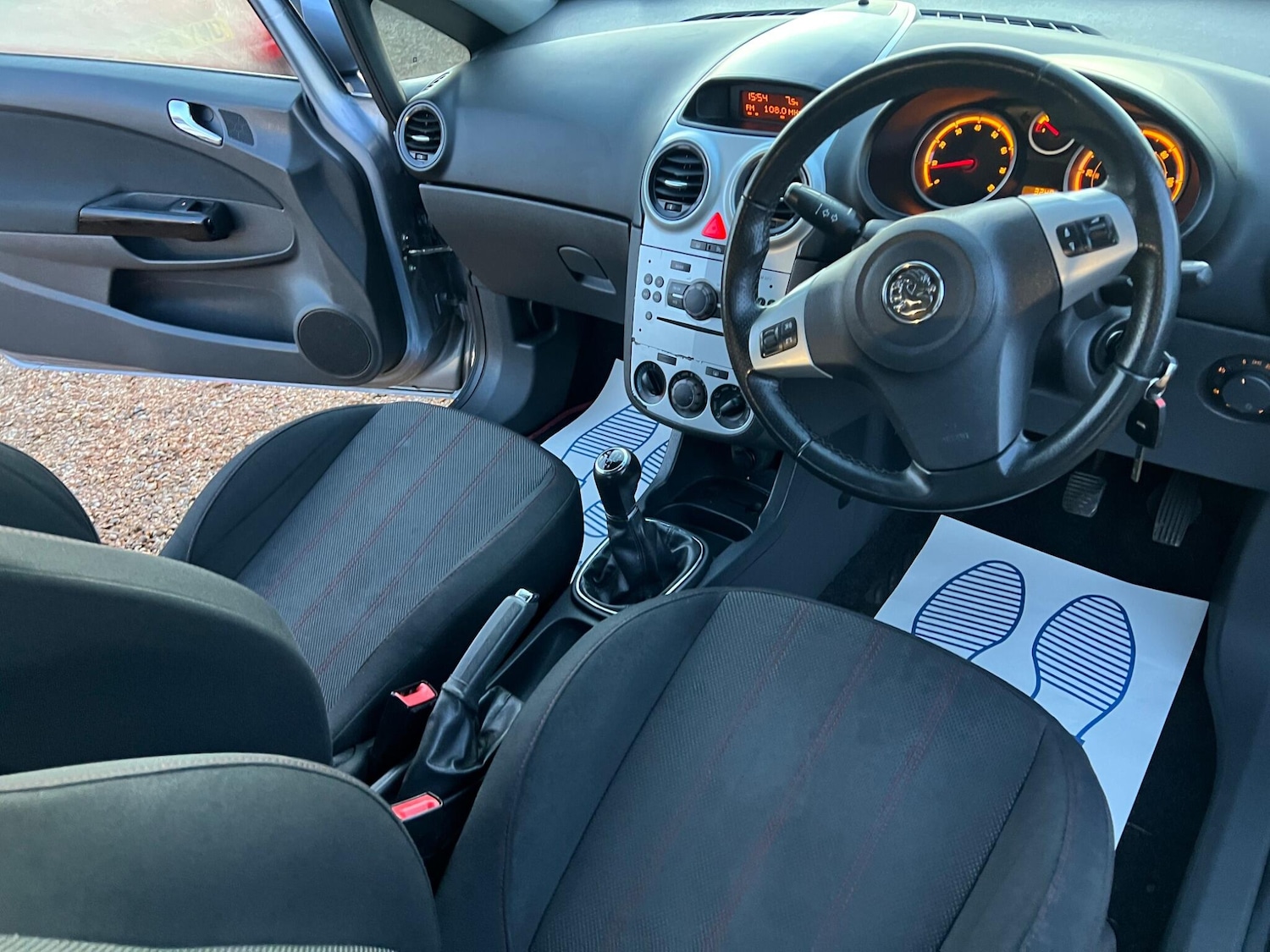 Used Vauxhall Corsa 2010 for sale - 77015624: Photo 23