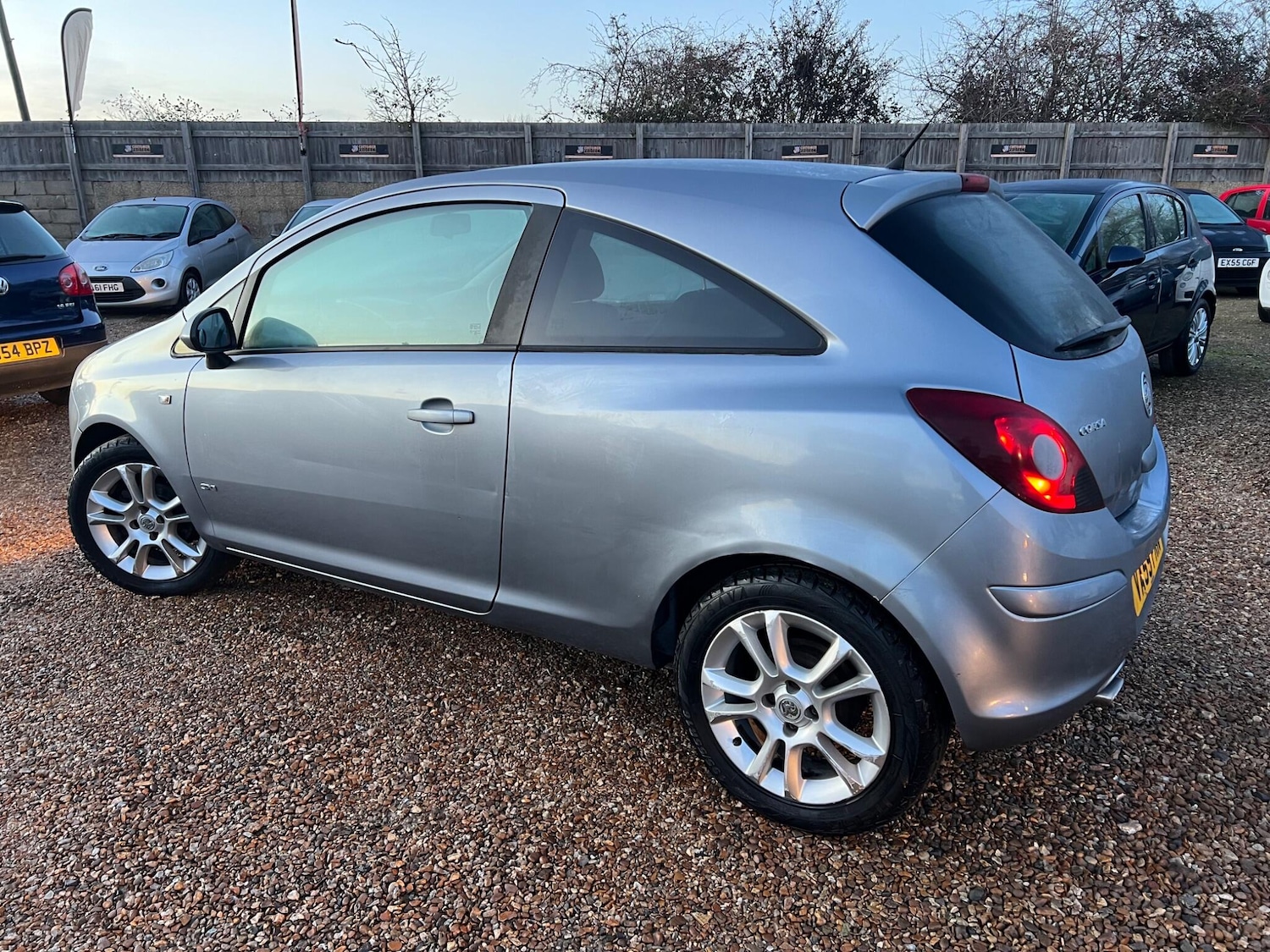 Used Vauxhall Corsa 2010 for sale - 77015624: Photo 9