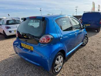 Used Toyota AYGO 2010 for sale - 75051681: Photo