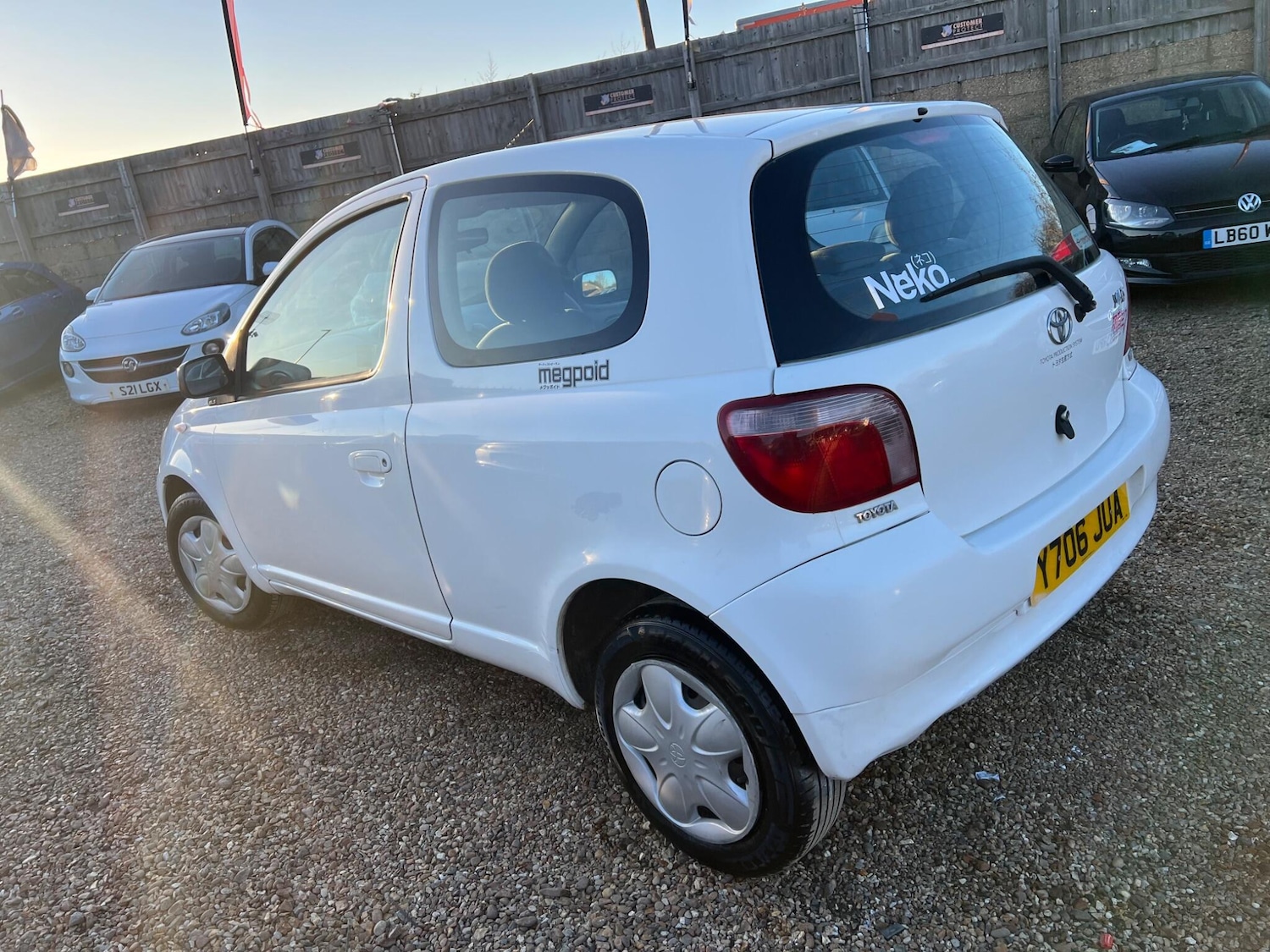 Used Toyota Yaris 2001 for sale - 77738719: Photo 11