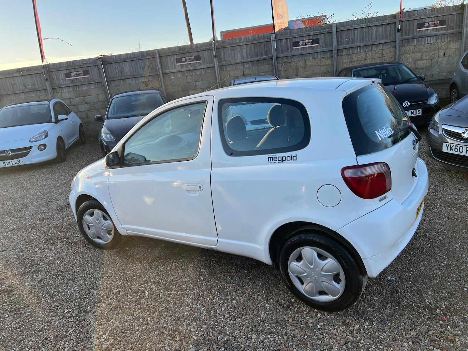 Used Toyota Yaris 2001 for sale - 77738719: Photo 13