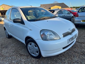 Used Toyota Yaris 2001 for sale - 77738719: Photo
