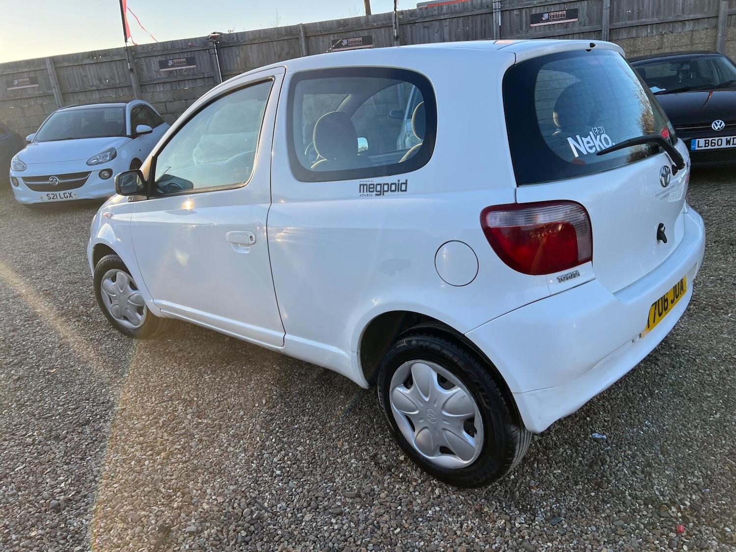 Used Toyota Yaris 2001 for sale - 77738719: Photo 9
