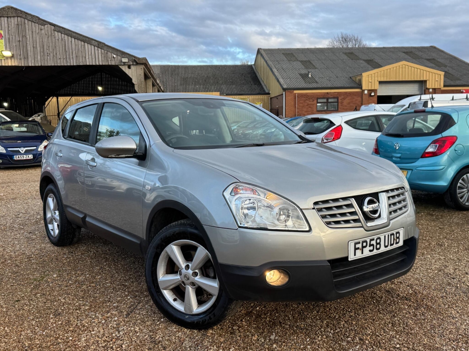 Used Nissan Qashqai 2009 for sale - 76671310: Photo 15