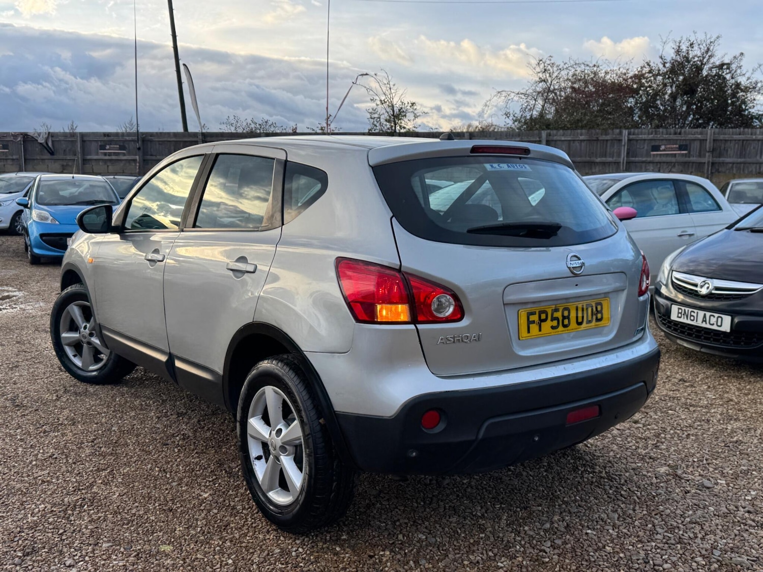Used Nissan Qashqai 2009 for sale - 76671310: Photo 6