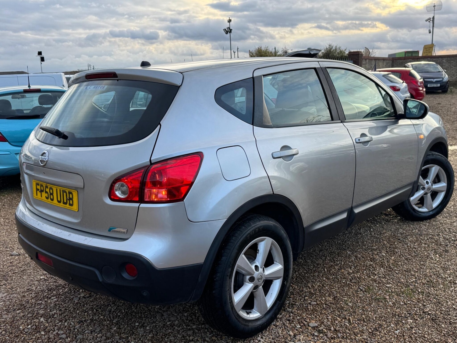 Used Nissan Qashqai 2009 for sale - 76671310: Photo 9
