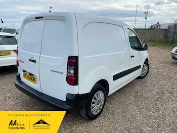 Used Peugeot Partner 2014 for sale - 79331508: Photo