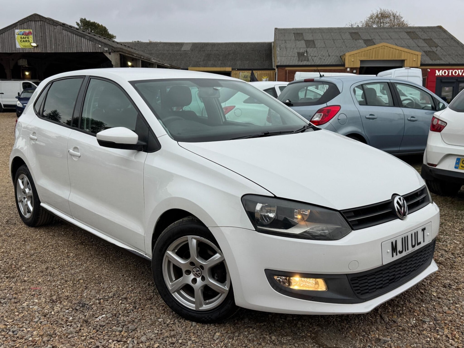 Used Volkswagen Polo 2011 for sale - 76619589: Photo 1