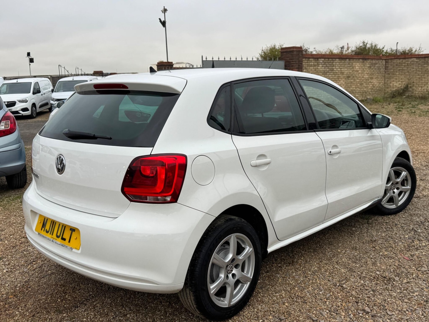 Used Volkswagen Polo 2011 for sale - 76619589: Photo 18