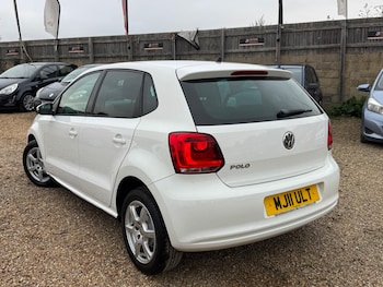 Used Volkswagen Polo 2011 for sale - 76619589: Photo