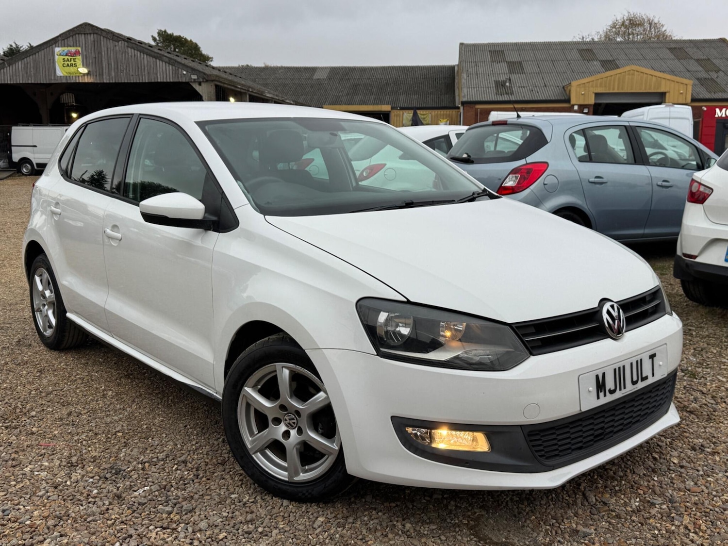 Used Volkswagen Polo 2011 for sale - 76619589: Photo 4