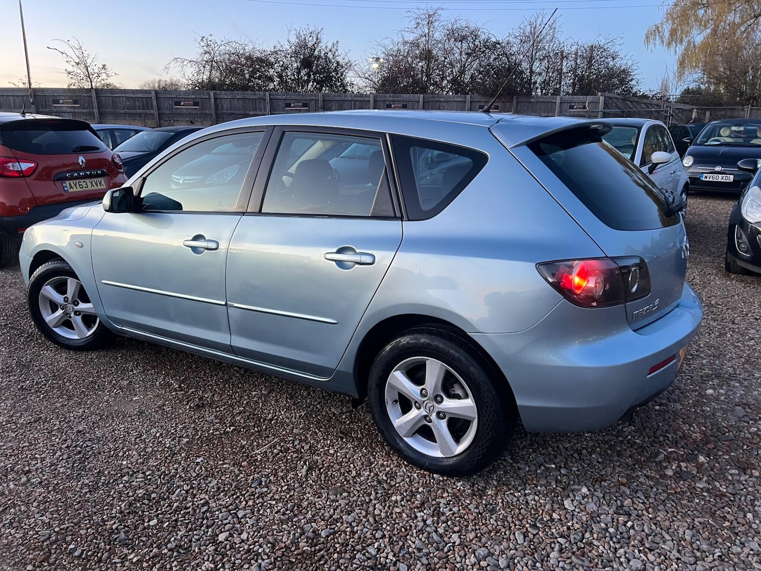 Used Mazda Mazda3 2008 for sale - 76765751: Photo 8