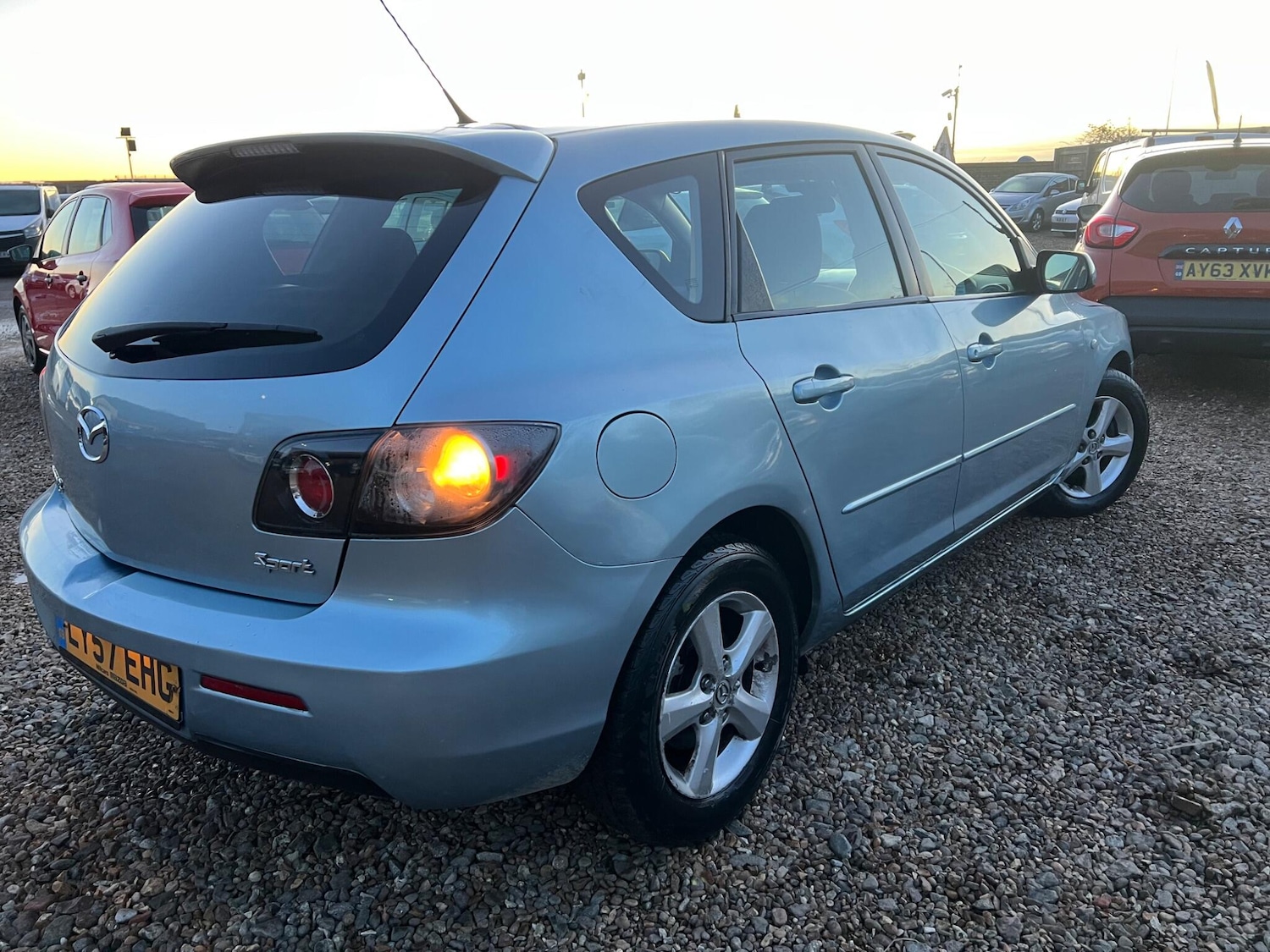 Used Mazda Mazda3 2008 for sale - 76765751: Photo 9