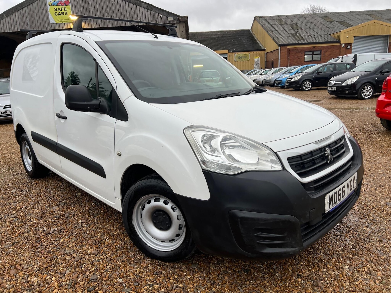 Used Peugeot Partner 2017 for sale - 76771619: Photo 17