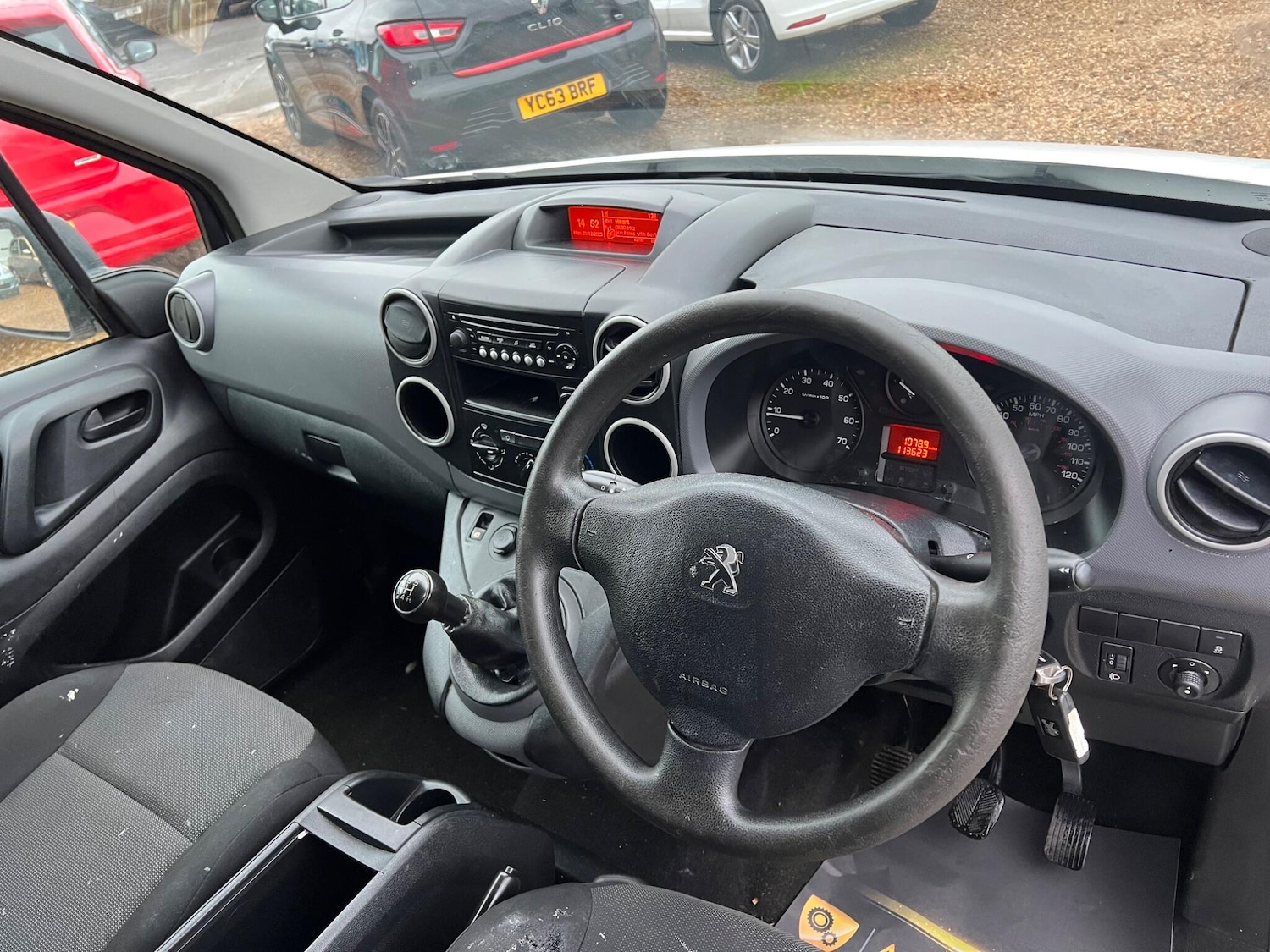 Used Peugeot Partner 2017 for sale - 76771619: Photo 19