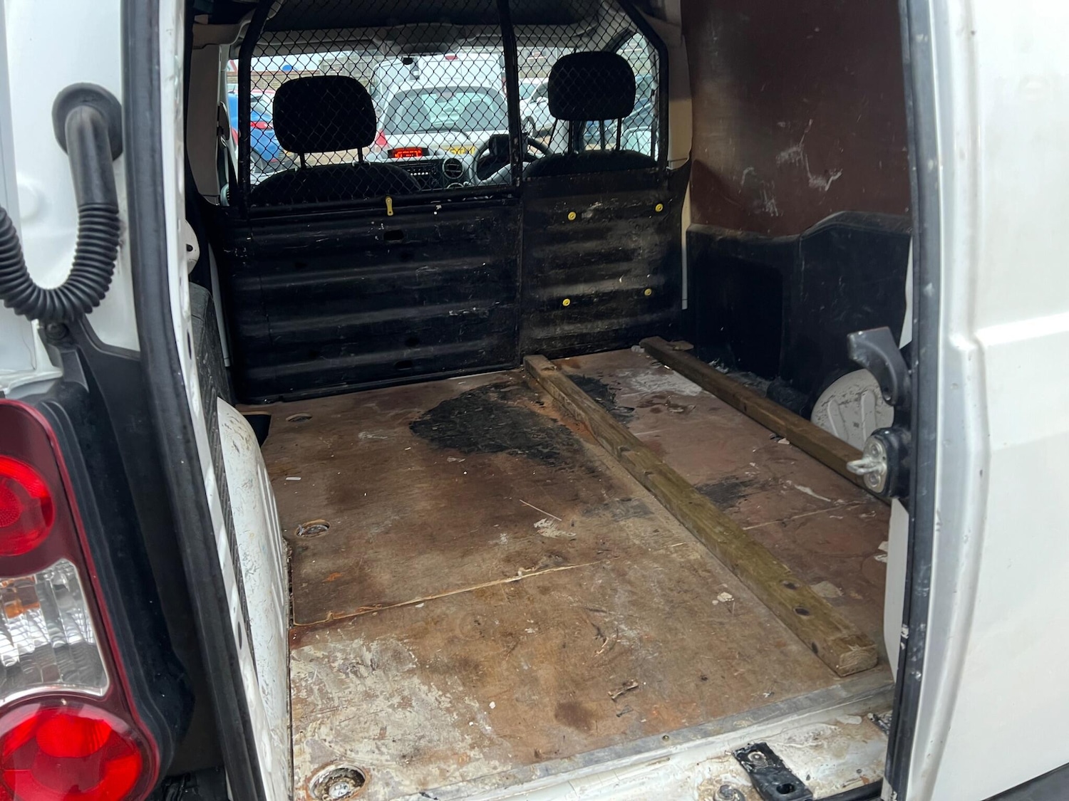 Used Peugeot Partner 2017 for sale - 76771619: Photo 20